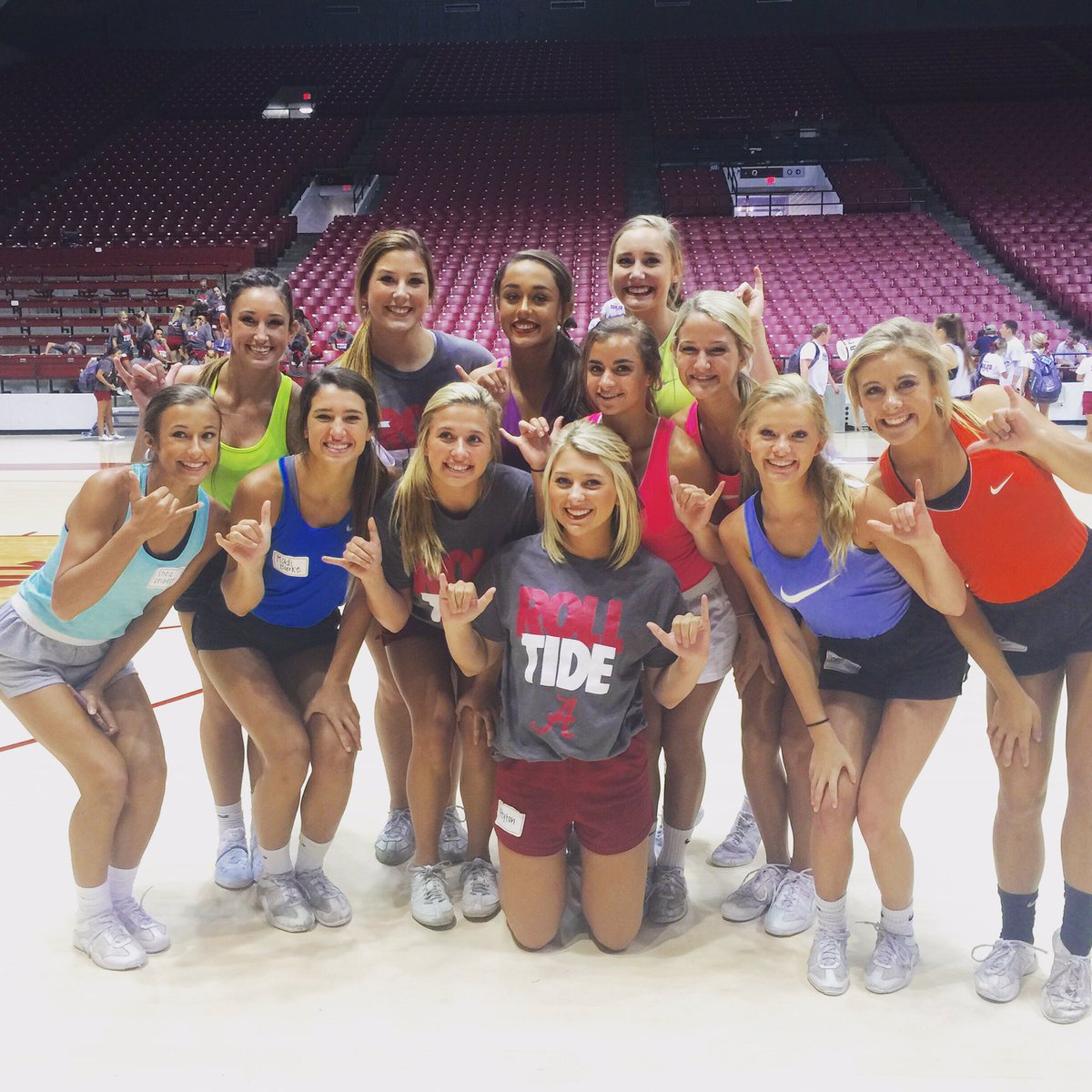 Lisa_Cabrera911's tweet photo. @Orange_Rays representing at the @Alabama_Cheer clinic. gRAYt job ladies! #OC4L #alabamacheer https://t.co/SpEHv55o3F