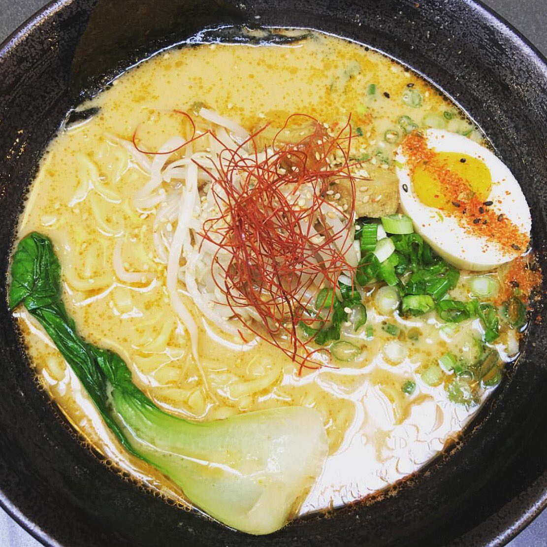 thematmagazine's tweet photo. Fyf's food lineup is almost as good as the festival lineup! We highlight the must eat treats https://t.co/sUy1holWBz https://t.co/t21NtmNqkL
