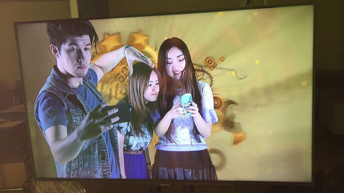 JoshuaLeeYoung's tweet image. This is what happens when nobody pays attention to me while filming our TV show.