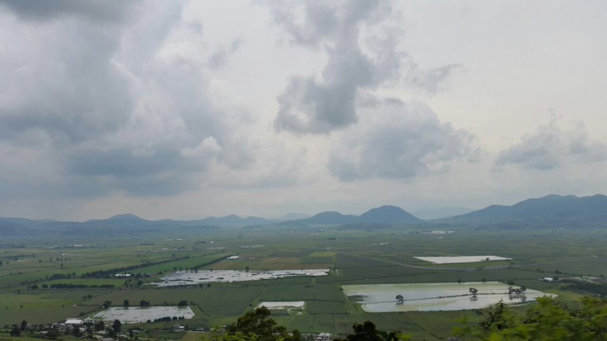 AnaLiliaHerrera's tweet photo. Les comparto estos hermosos paisajes en el norte de nuestro querido #EdoMéx.
#PostalesQueEncantan https://t.co/1SNFynHOZx