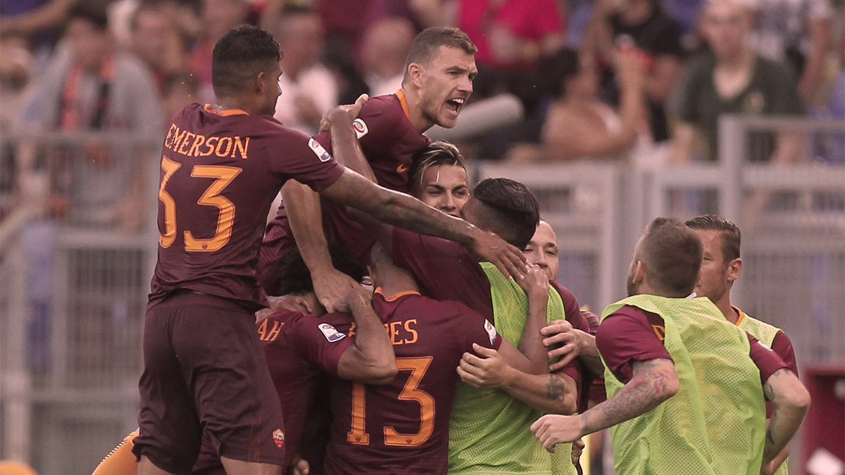 La Roma golea al Udinese y es el primer líder La Roma golea al Udinese y es el primer líder