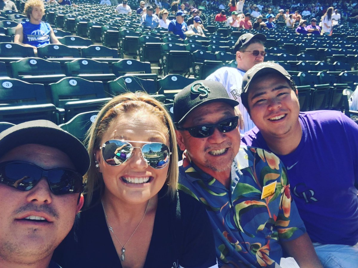 aa_jaxx's tweet photo. #iloverockies #ilovecoorsfeild #coorsfeild #rockies https://t.co/BdJpLKPmRt