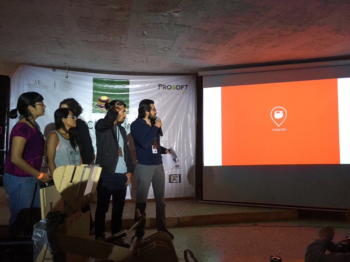 steedMx's tweet photo. Meando muestra la ubicación de los baños públicos del centro #NIMCreaton #prosoft #imtt #fablabImpact @SecretariaE https://t.co/BL8AdC4jJF
