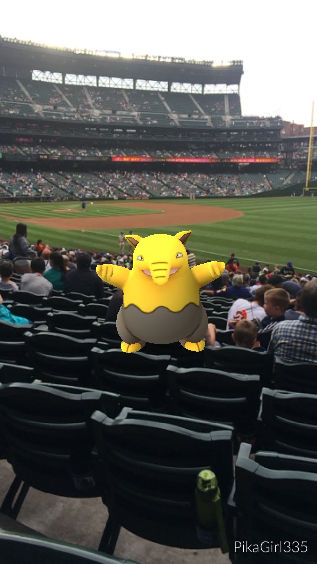 zxzzy0's tweet photo. PokemonGoNews: RT trintran: Nintendo Day at the Mariners means Star Wars + #PokemonGo
 #MarinersForce #GoMariners … https://t.co/QGWvMmhPjP