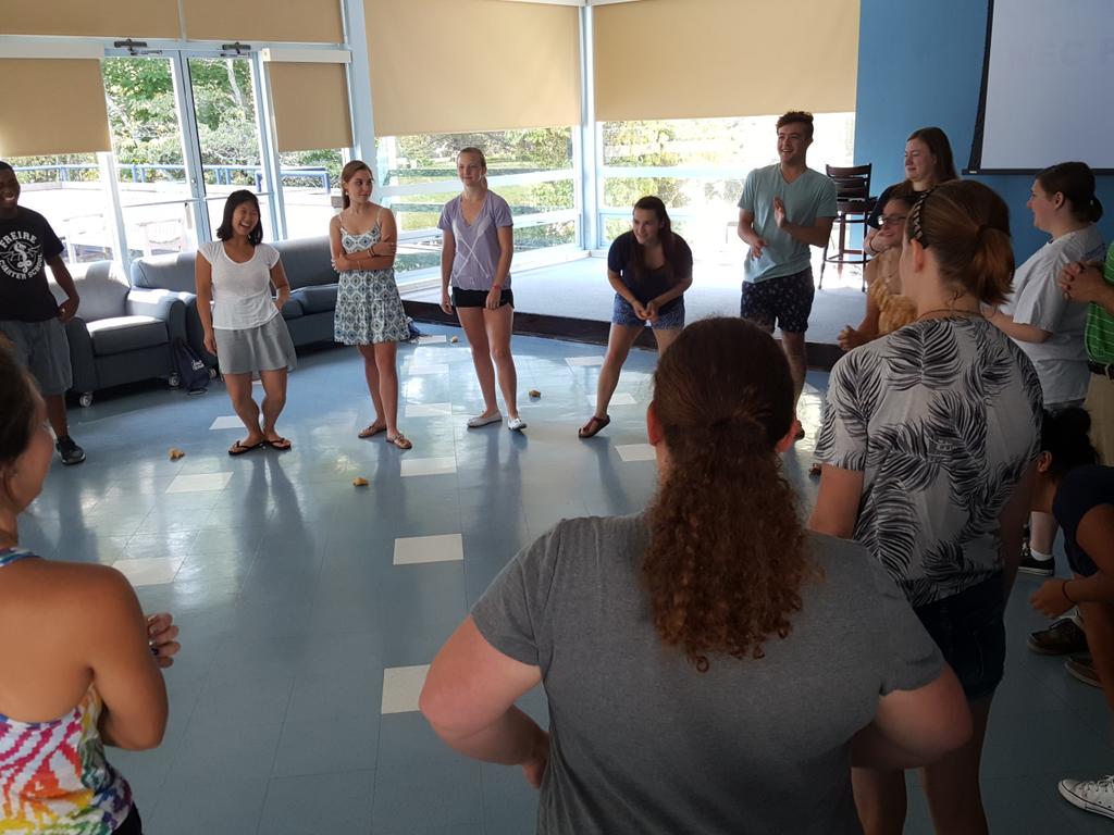 CCStudentEngage's tweet photo. @ConnCollegeLive Orientation Crew is getting ready to welcome our newest Camels #getecxited #finallyacamel https://t.co/t2aOVRL635