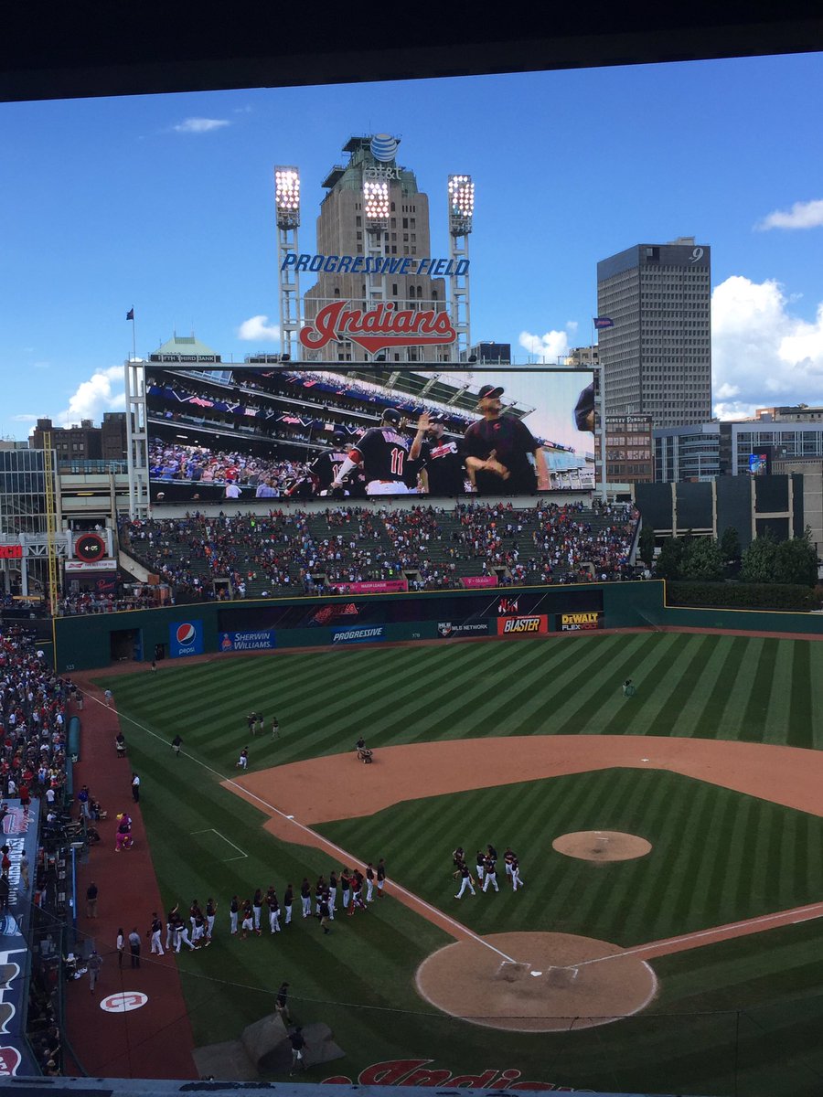 GuardiansCD's tweet image. What a weekend series win vs. Jays! #playoffpreview #partytogether