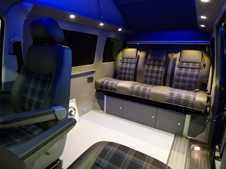 NshoreCustoms's tweet photo. VW T5 multi-van conversion by @NshoreCustoms - designed for safe, secure bike transportation #triathlon https://t.co/2yD3wpZmjB