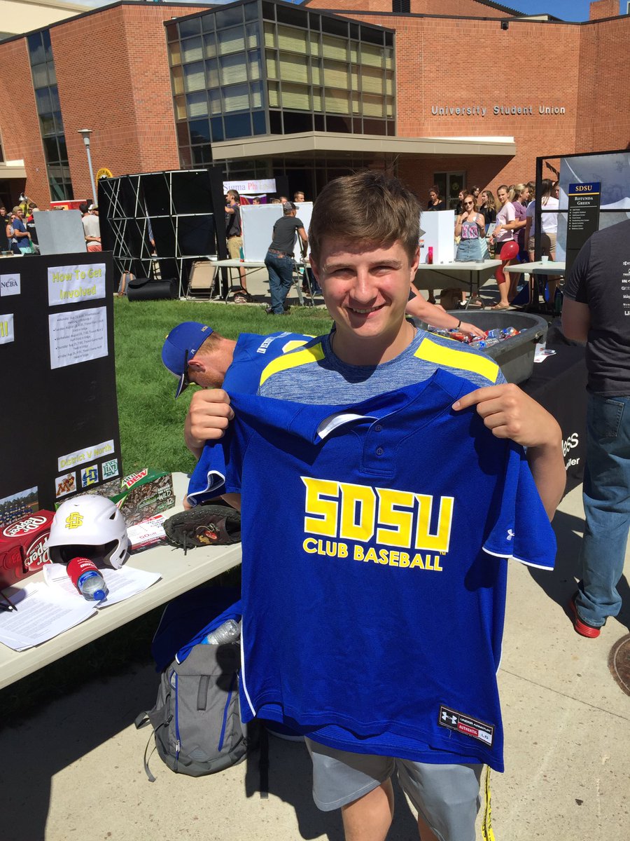 SDSU Club Baseball tweet media