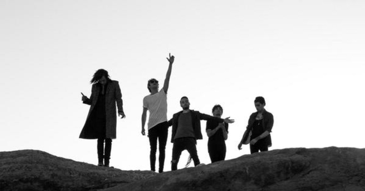 TakeMeHome69969's tweet photo. Даже когда я буду старушкой, моей любимой группой будет one direction, и пофиг кто что скажет. https://t.co/1ArTP2Ra5m