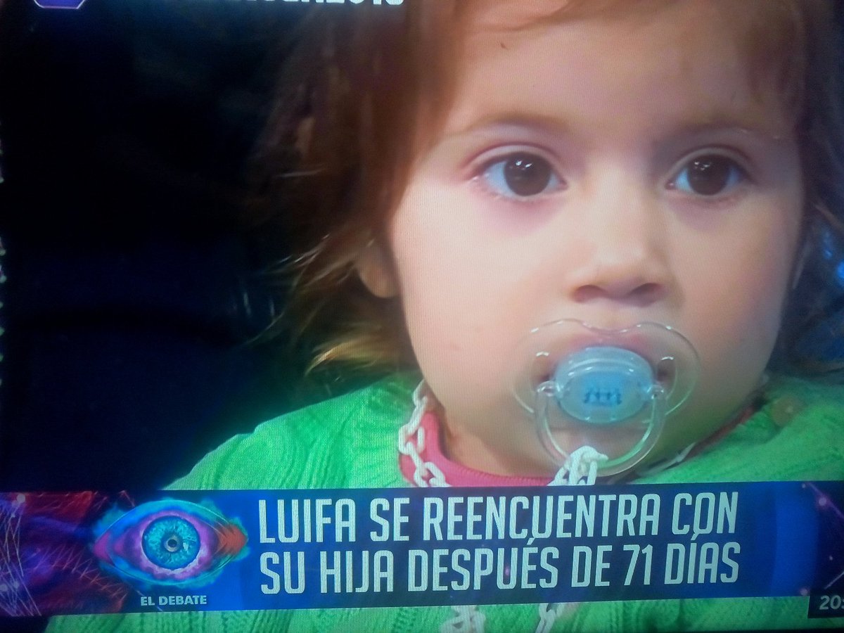 Vale_FlorVigna's tweet photo. Feliz día Princesa que linda es. Lolita y Luifa feliz día para el mejor jugador de gh que tiene un niño interior♥ https://t.co/Zy6j7BSjAV