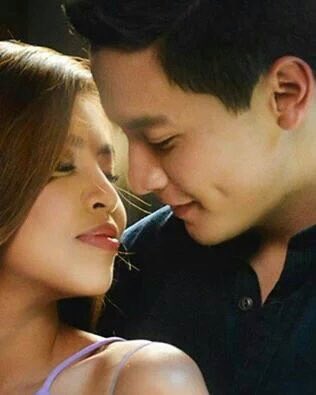 Mainesters_QC02's tweet photo. @mainedcm @aldenrichards02  Congrats to both of you! More awards and achievements to come. #ALDUBNation1MLegacy https://t.co/PkOg8whu9I