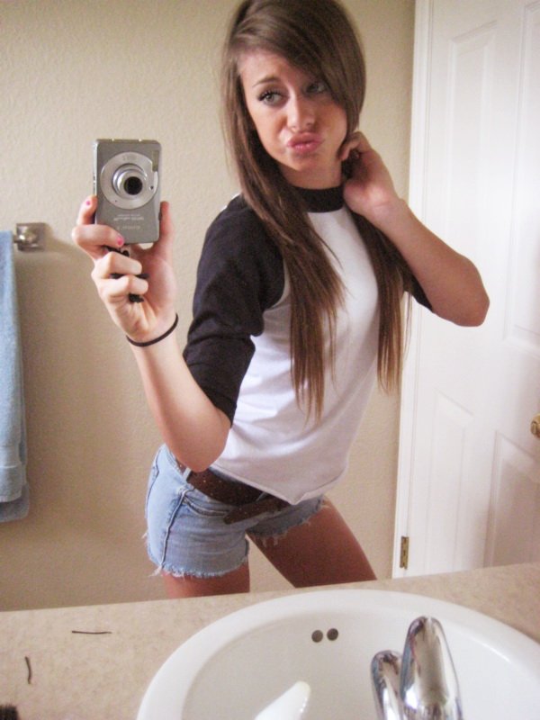 RT si tu me trouves sexy !!