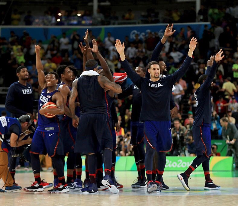 NBA's tweet photo. #ThankYouRio 🇺🇸🏀🏅 https://t.co/pdjoWRaHjd