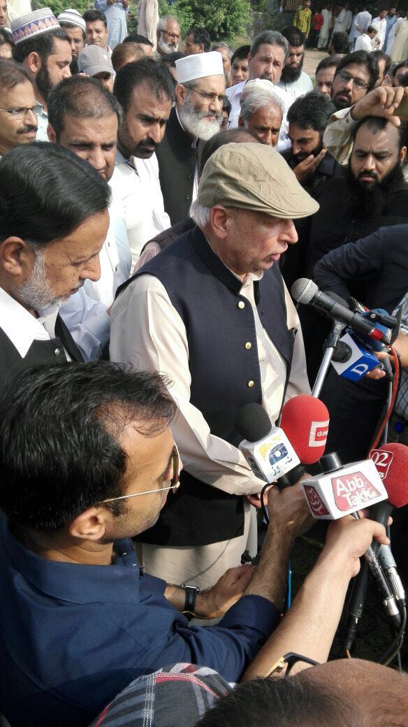 ChMSarwar's tweet photo. At the funeral of Mirza Tanveer. Target killing &amp; murder of PTI workers must stop. Killers must be arrested. https://t.co/1s1z0oQ7Xu