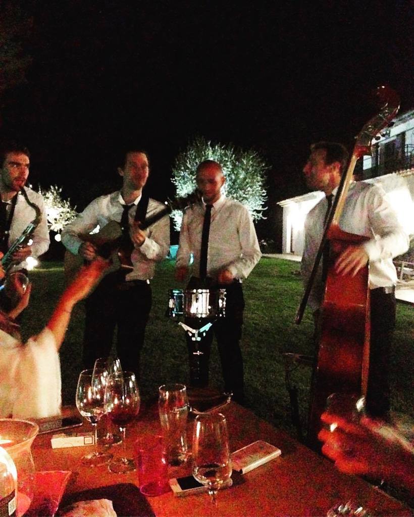 united_monaco's tweet photo. Live session!!!
#unitedmonaco #live #rock #enjoy #cotedazur #frenchriviera #monaco #montecarlo https://t.co/U4mGOjEZMs