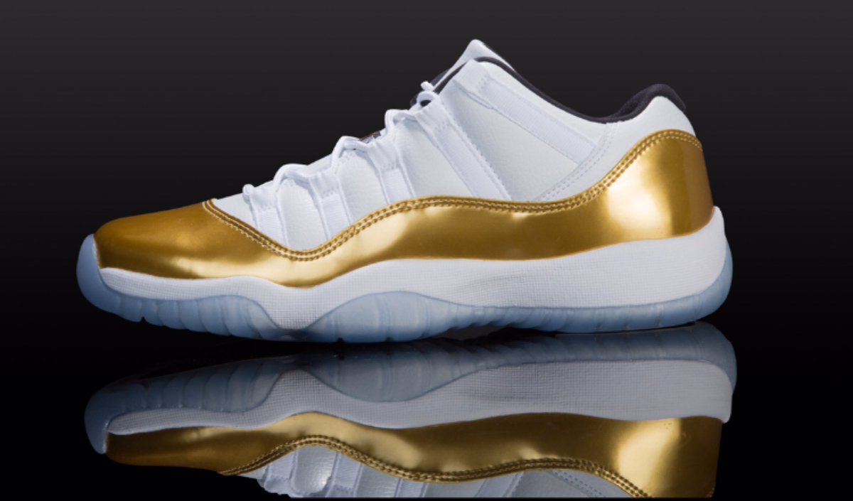 champs retro 11
