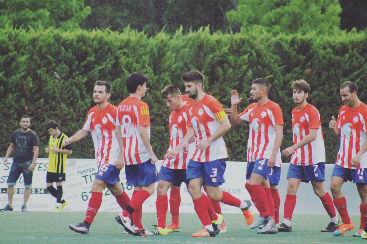 ubraa3's tweet photo. Seguim! 👊👊 #2golets #cfsj #3cat17 https://t.co/c8Ecio8F4M