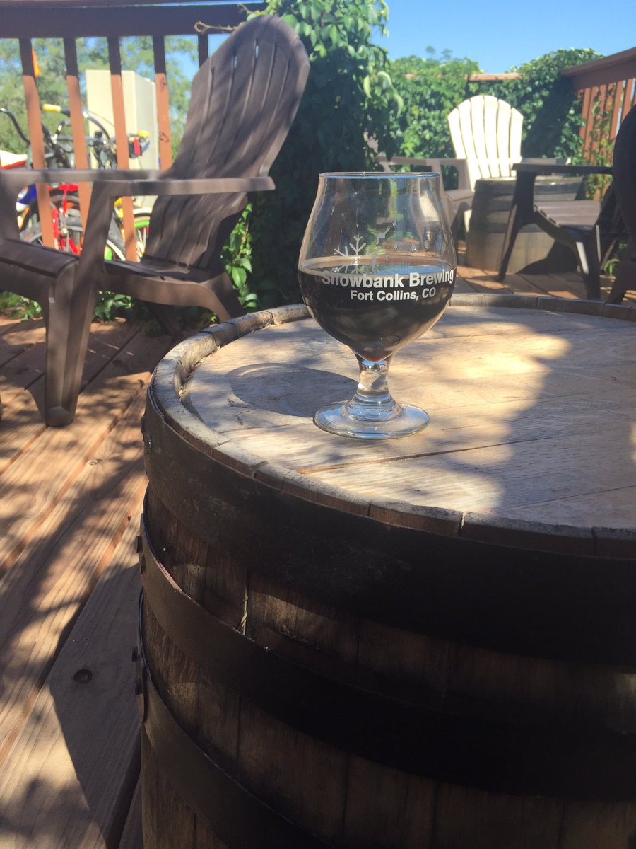 CroakPete's tweet photo. Great chocolate vanilla porter! @SnowbankBrew @nocobeerblog #craftbeer https://t.co/qMSJHt2A2k