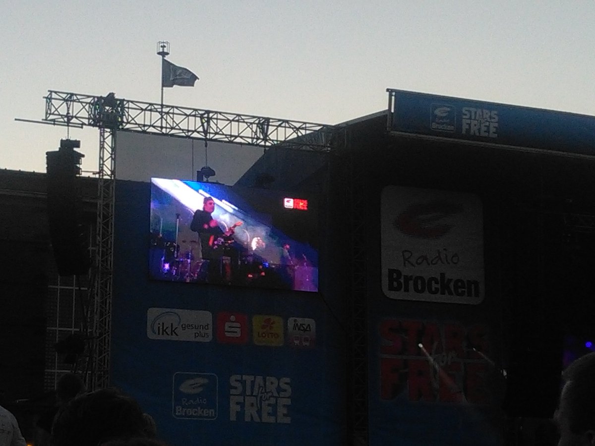 Andy981117's tweet photo. Stars for Free 2016 mit #MaxGiesinger #SarahConner #Stanfour und vielen mehr! Danke #radiobrocken :) https://t.co/dmX5dKDzZu
