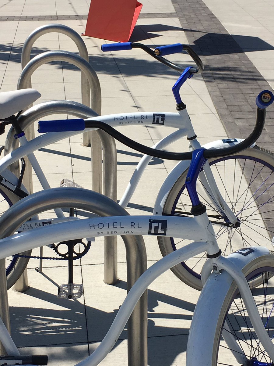 Beautiful Sunday brunch <a href="/yardsbruncheon/">theyardsbruncheon</a> &amp; saw these awesome bikes for guests from @RedLionSpokane <a href="/HotelRL/">Hotel RL</a>. #Spokane