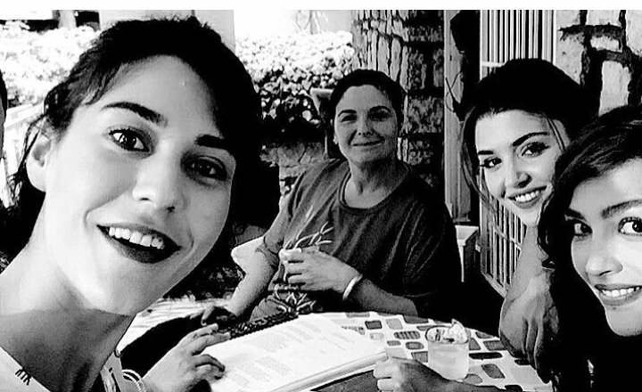 FadikReis's tweet photo. @ALA__Asli @ALA__ipek @Ala_Hayatt https://t.co/uRZBgozkxT