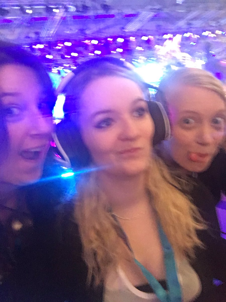 Buh! <a href="/KitaraHots/">Kitara</a> <a href="/Squi__/">Squi</a>  <3