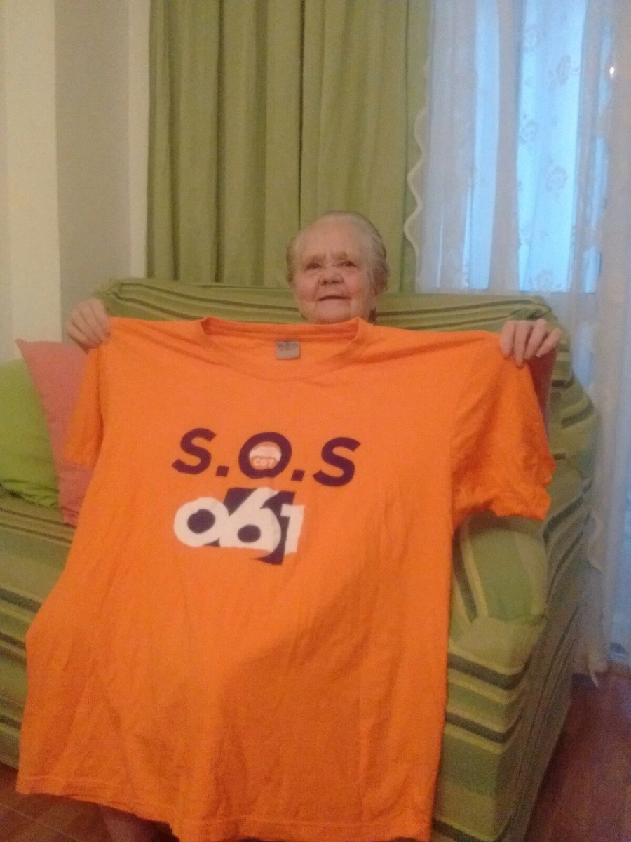 noeliayanka's tweet photo. Encarna 90 años luchando por la readmision de su nieta injustamente despedida por 061 y .@psoedeandalucia https://t.co/fr3iBFSv8v