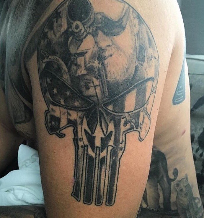 TheyCallMeSaltyAF on Twitter "The Legend, Navy SEAL Chief Chris Kyle