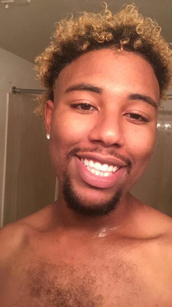 JeremiahDarren_'s tweet photo. Cut my beard off. I like this look better https://t.co/2hKM6cln3h