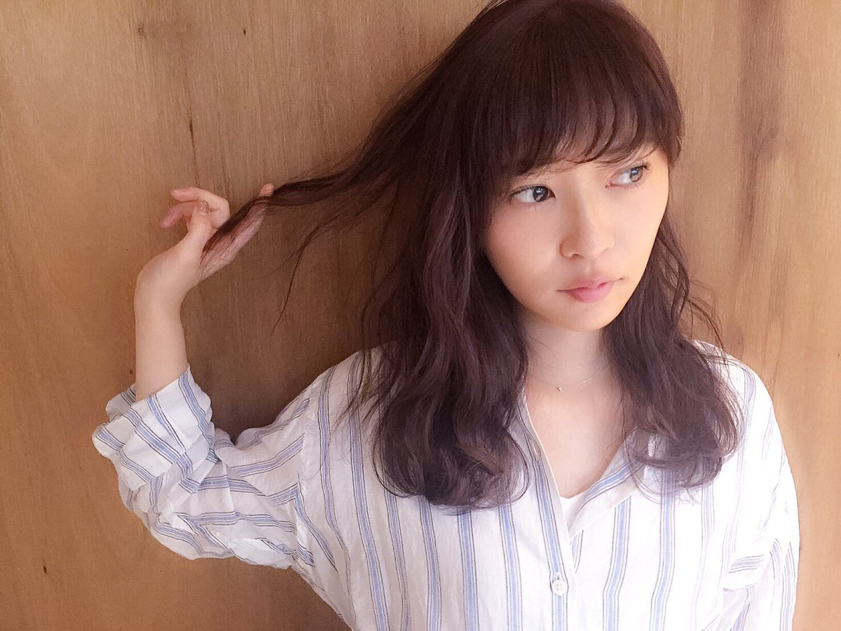 指原 莉乃 No Twitter 髪色ピンクに戻しました 今回は濃いめ暗め透明感 ピンクはすぐ色落ちするので濃いめにいれました Kateのゆうさん ありがとうございました 指原 莉乃 No Twitter 髪色ピンクに戻しました 今回は濃いめ暗め透明感 ピンクはすぐ色落ちするので濃いめにいれました Kateのゆうさん ありがとうございました