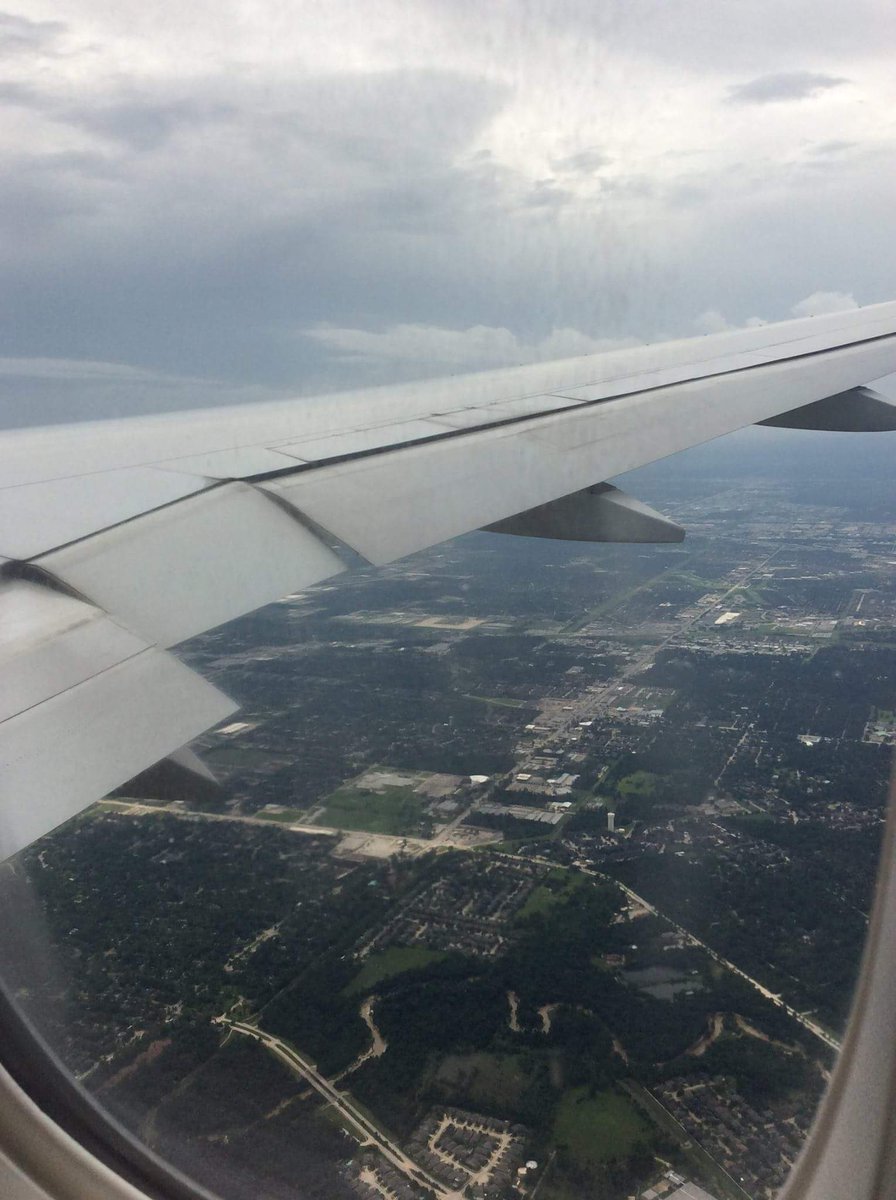 Nz_Outlander's tweet photo. So my journey begins. Arrived in Houston TX today #StopOver #NextStopScotland https://t.co/eUw1Vd9ajy