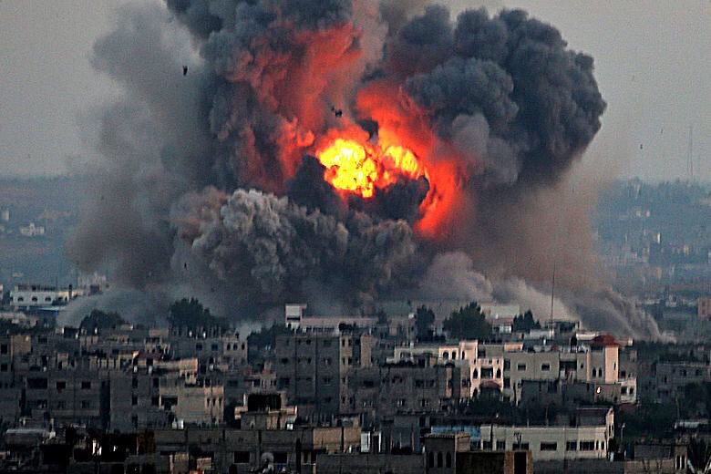 #Gazze çocukluk aşkım, ömürlük sevdam, mahşerlik davam...
Yalnız değilsin Vallahi. ALLAH seninle. Yürekler seninle..