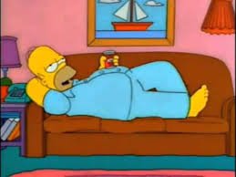 imariacastro1's tweet photo. @CanalFox_la amo los #DomingoDeFlojera, viendo los simpson acostada en mi cama, relajada en mi cuarto!!:) https://t.co/XhVp9eJ9t1