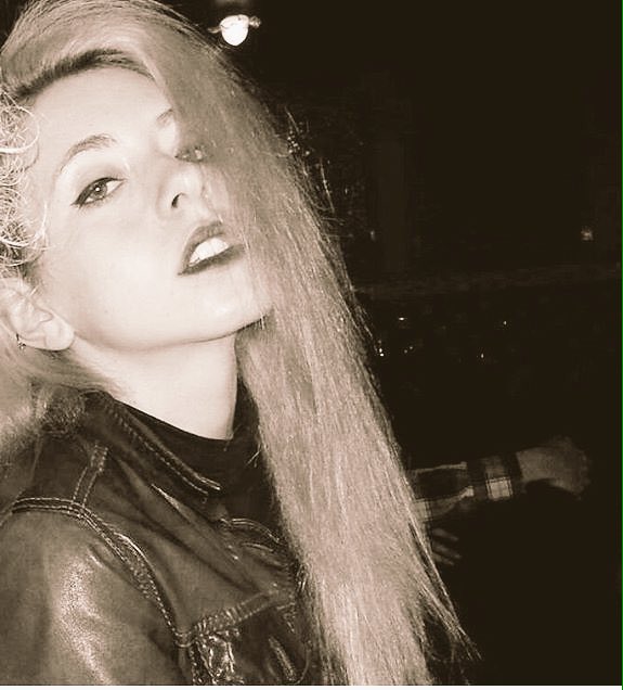 Leanitty's tweet image. Voy a dejar aquí unas fotos de mi FC porque es preciosa.