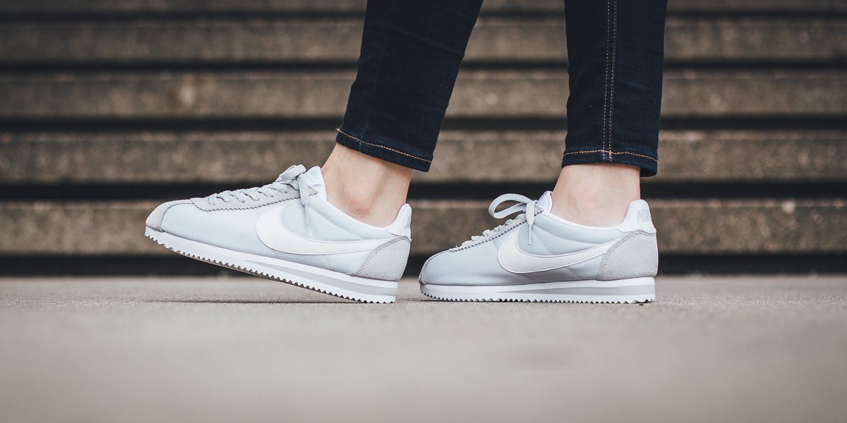 nike wmns classic cortez nylon