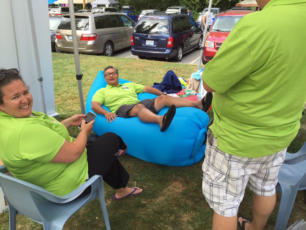 RevelstokeAquad's tweet photo. @BCSSAstaff Member Services gettin' giddy! @tracyacramer https://t.co/uIJWGNdYrv