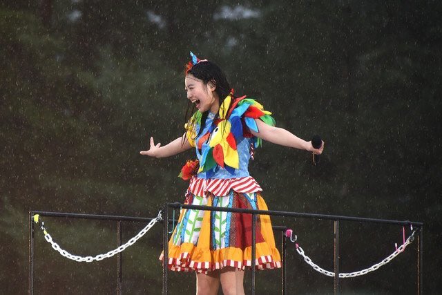 ebioda's tweet photo. 大好きだよのときのひなた、神がかか��たかわいさだった😁トロッコ演出嬉しすぎ✌️あとひなたかわいかったし、ひなたかわいかった！ https://t.co/00QFQPjznT