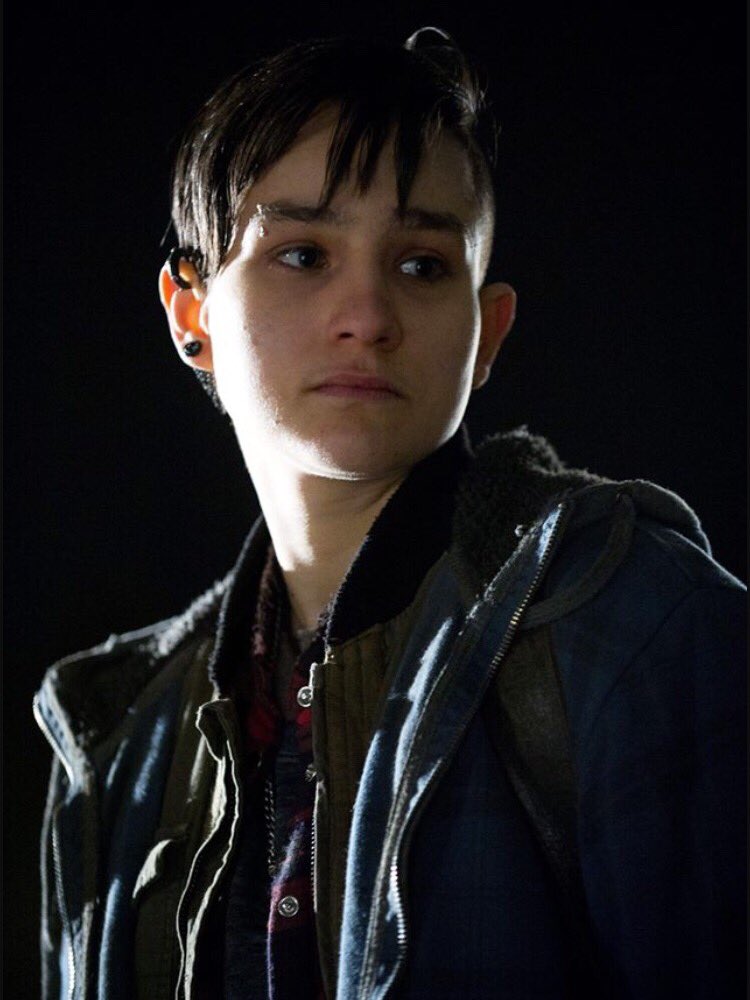 vetmed11's tweet photo. Watching the Emmy-worthy portrayal of the brave Bullet @IBexWeBex #badass #fave #rawtalent #TheKillingS3 💚 https://t.co/2memuodNQc