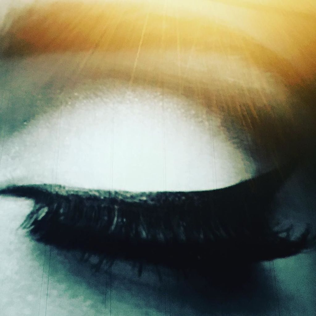 shondarhimes's tweet image. Just hanging with my two sisters and my kid (who is suddenly old enough to do cool things)… ift.tt/2bNdBZT