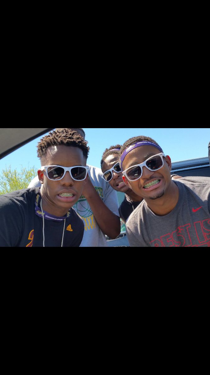 kingcobie1's tweet photo. We on dat💯😁🏀 #GHBB https://t.co/5jmuk7Yafr
