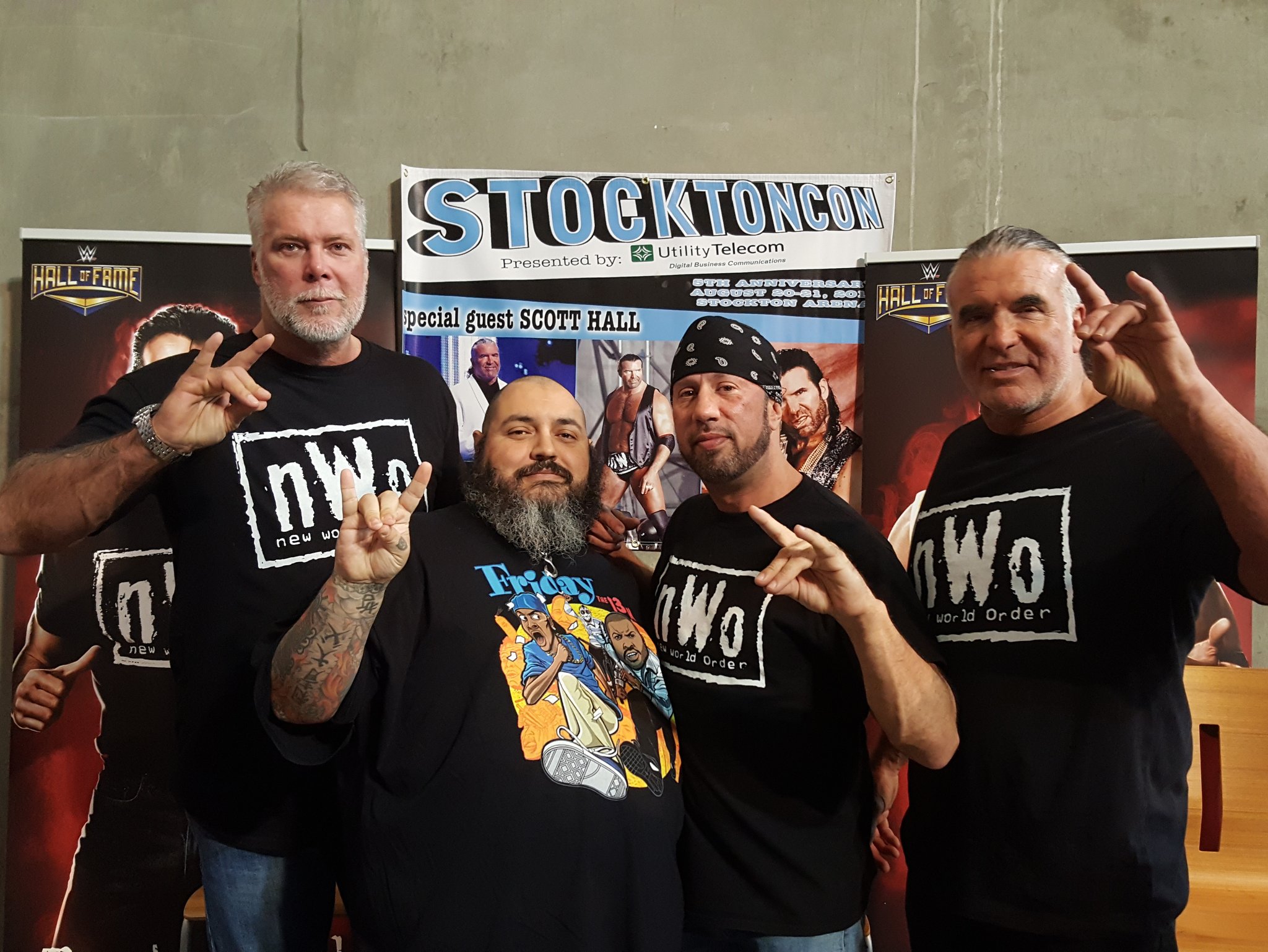 CqbiNj4VUAAd4mX.jpg:large