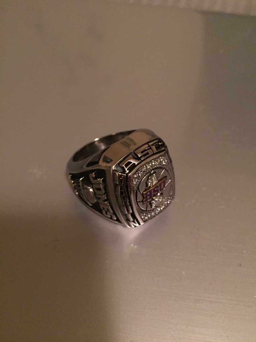 JRJones00's tweet photo. What they got to say now?🏀💍 https://t.co/7xrcyMaL7y