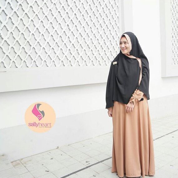 #InstaShana 1 khimar terdapat 2 paduan warna yang berbeda😍
Info pemesanan via whatsapp 0857.1196.1196/085.612.00.612