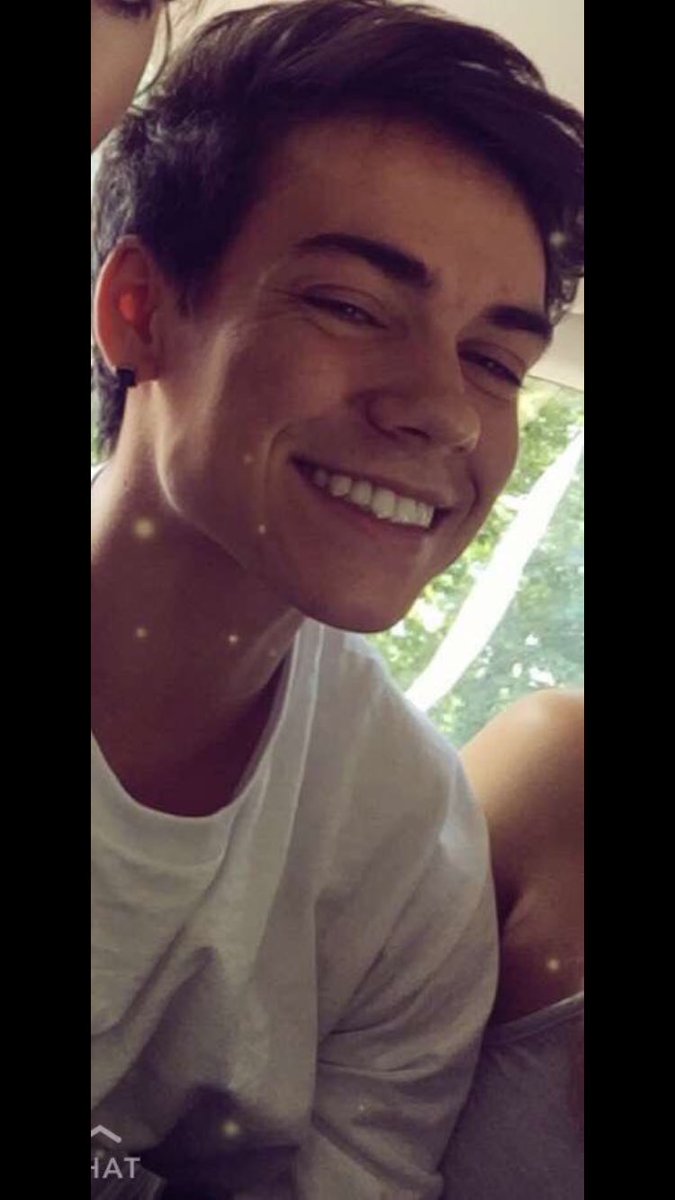annoyedwes's tweet photo. #positivityforwes https://t.co/3vlUh1BVFQ