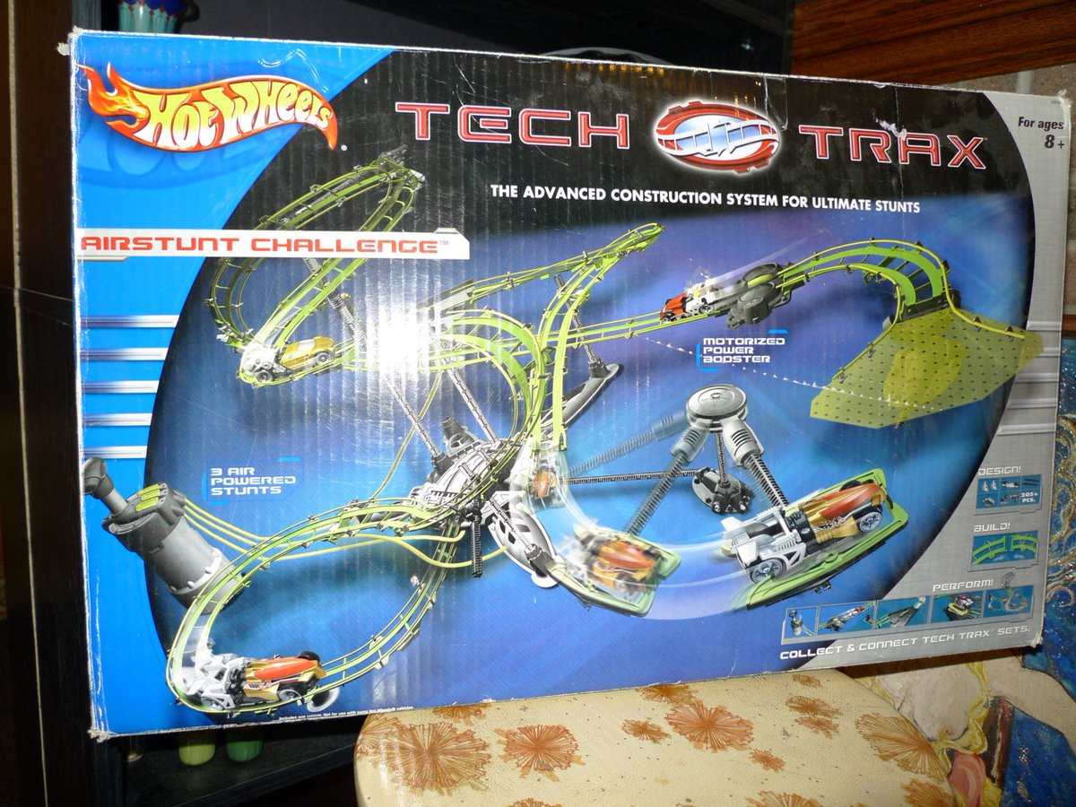 hot wheels tech trax