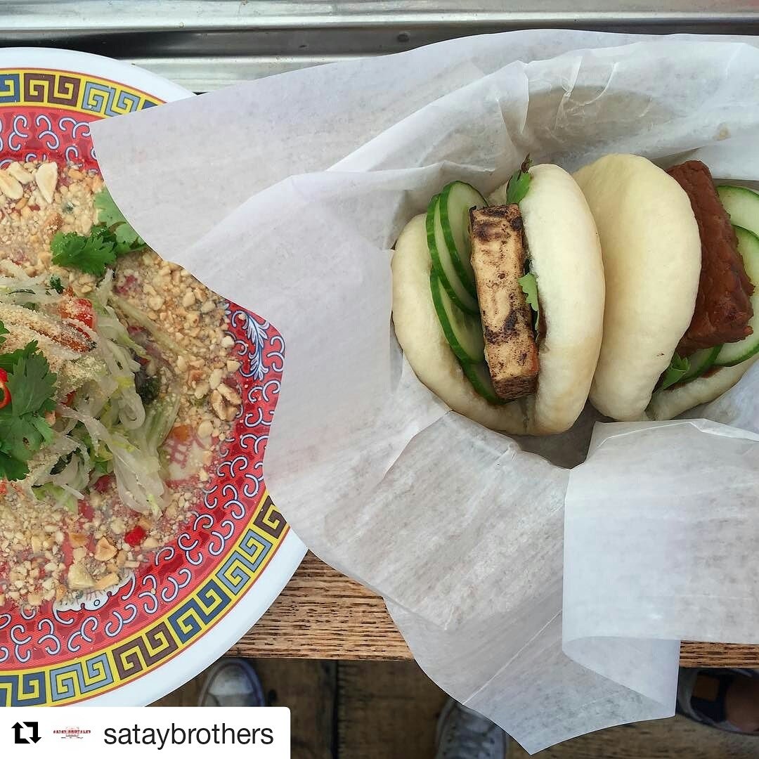 #sataybrothers <a href="/sataybros/">Satay Bros</a> you can find these beauties on the #realfoodapp 💙😀😋