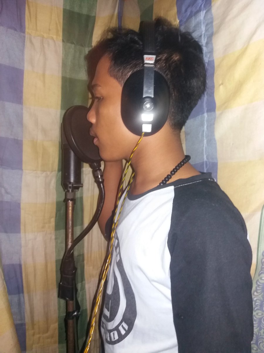 Gangsparadise10's tweet photo. Tag lagu kedua yang berjudul "dewi" 
#comingsoonlagukedua https://t.co/08nDcnVhHF