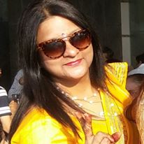 shashi_70's tweet photo. @shoppersstop #SSGameOfColours my pic in yellow https://t.co/k12dPh3zb6