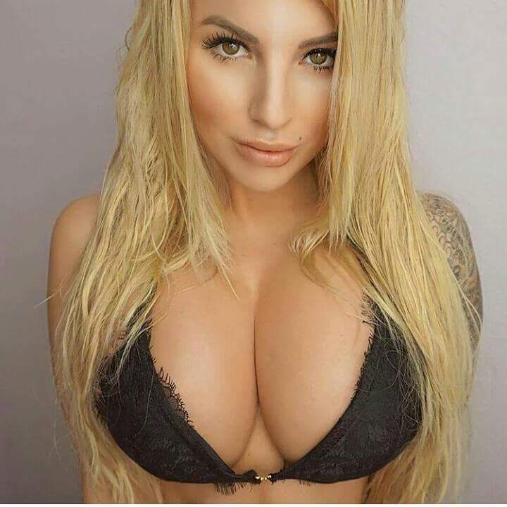 hotbootymodel's tweet image. 