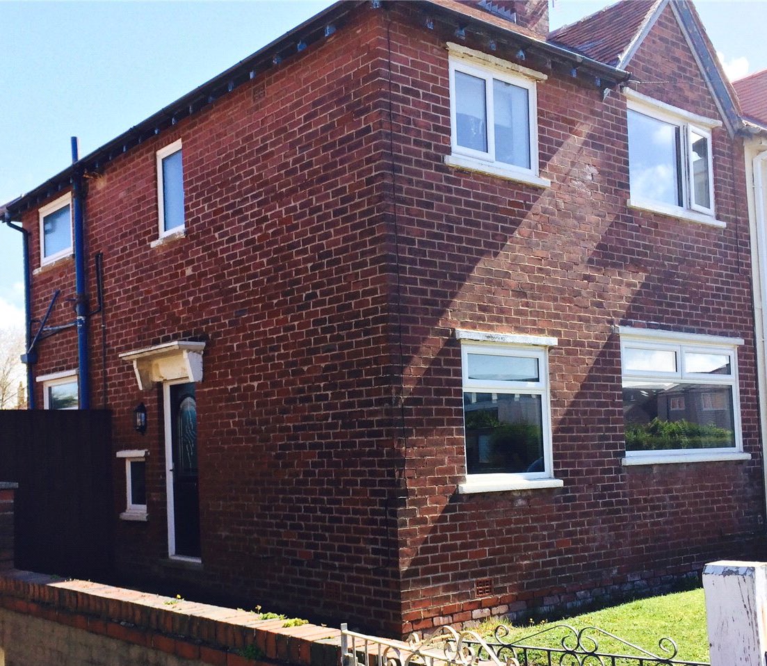 #LOGBURNER alert!
3 beds, fitted kitchen, garden AND a log burner! £150,000! Details >>> goo.gl/5Wb4f8